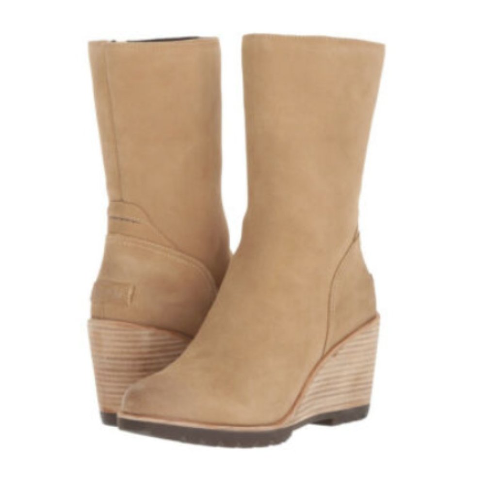 Sorel After Hours Beach Tan Suede Wedge Boot 8 1/2 NWOT/No Box